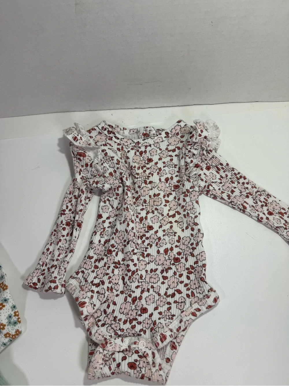 Infant 3-Pack Bodysuit & Dress Outfits in Green, White & Pink Floral